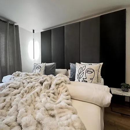 Boutique Pinzgauerhof קפרון